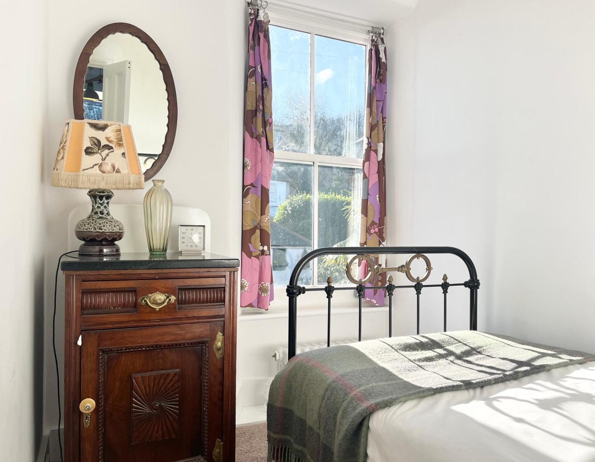 Janies Cottage~ Mousehole~Eclectic Interiors & Vintage Charm Ngoại thất bức ảnh